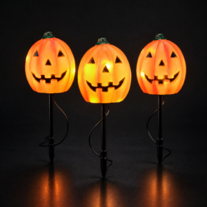 pumpkin yard stake light 1